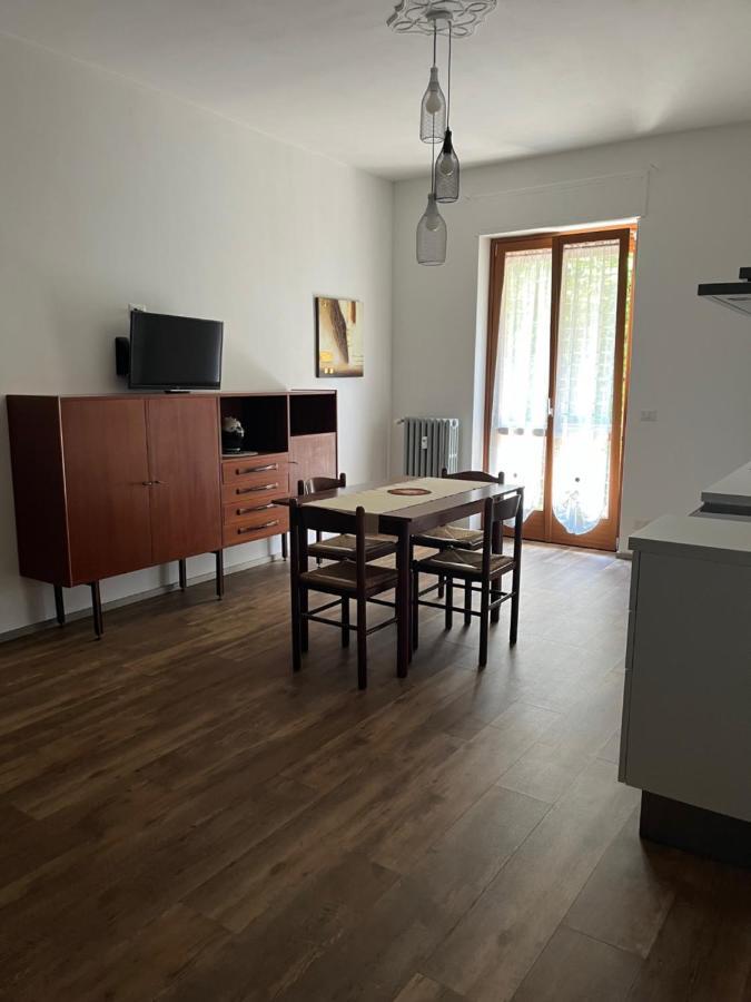 Appartamento Mela Ad Alba, Cuore Delle Langhe المظهر الخارجي الصورة